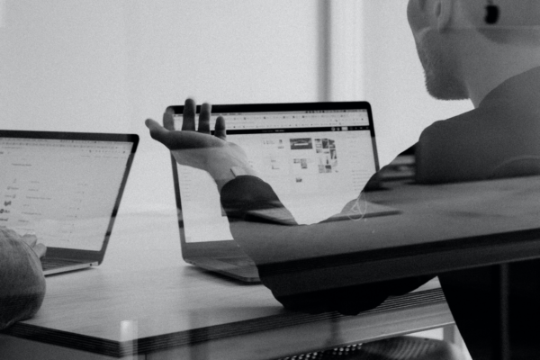 Sole Trader vs Limited Company – Which is Right for You?