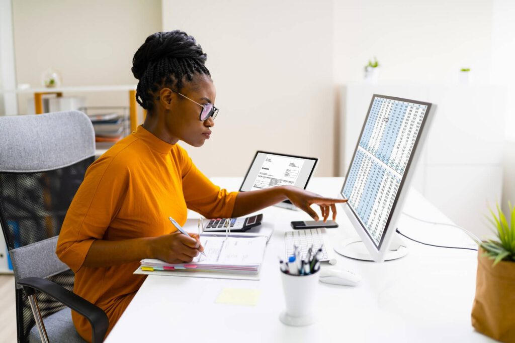 8 Benefits of Outsourcing Your Accounting and Bookkeeping